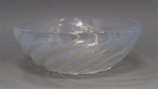 A Lalique Poisson pattern opalescent glass bowl, marked R. Lalique France to base, Dia 24cm